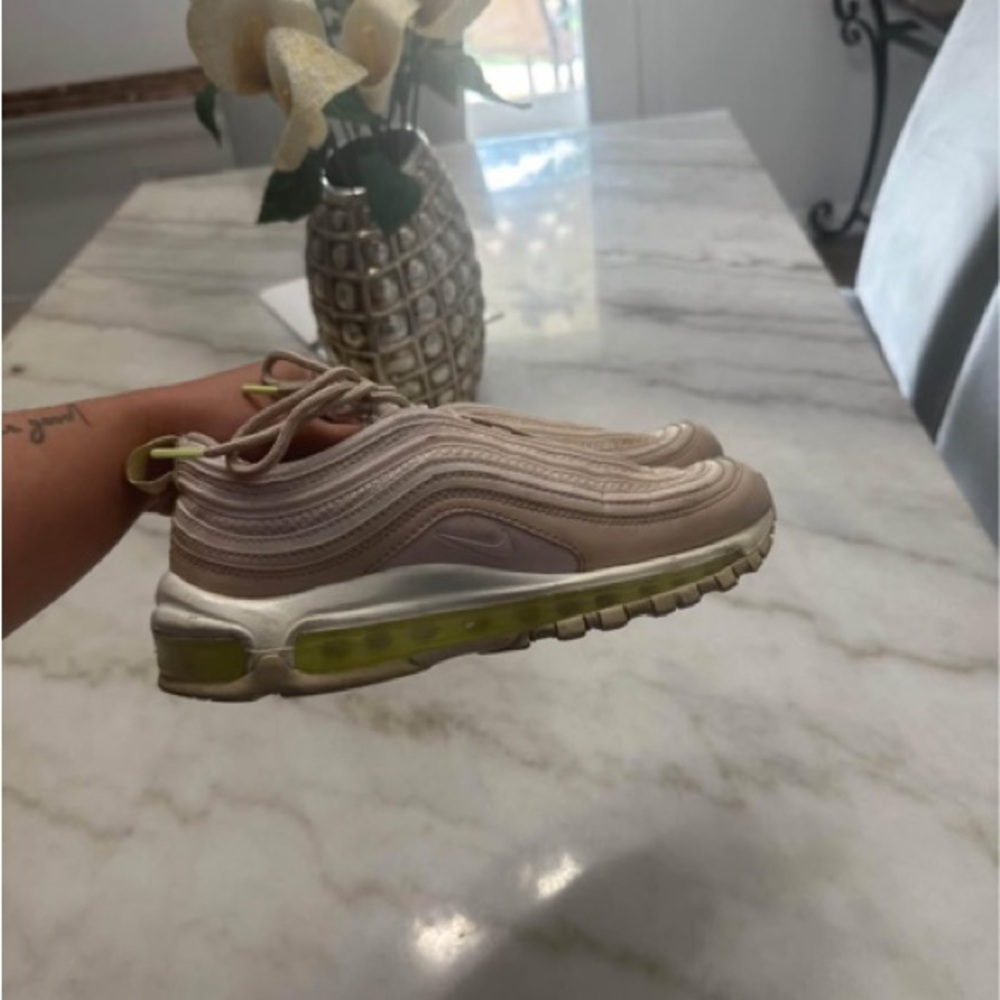 Nike Cream and Green Sneakers